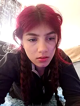 Tamara gomex online show from March 10, 1:15 pm