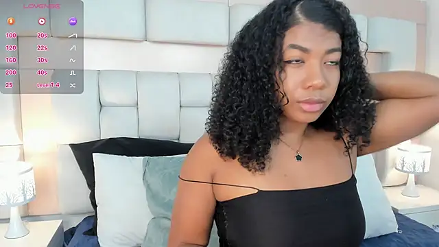 MiiaNoir online show from January 15, 12:19 pm