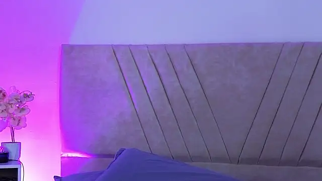 DulceRouss  online show from March 26, 11:52 am