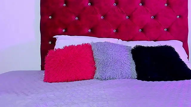 Liamsubtle01 online show from March 15, 6:15 pm