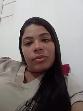 Snapshot of Indiafogosa23 chatting on February 28, 5:01 pm Indiafogosa23 online show from February 28, 5:01 pm