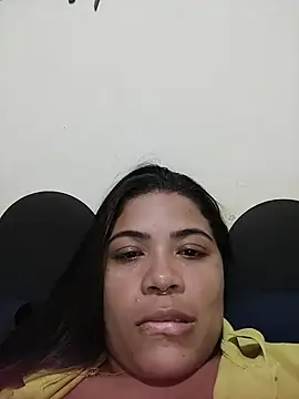 Snapshot of Indiafogosa23 chatting on June 5, 11:54 pm Indiafogosa23 online show from June 5, 11:54 pm