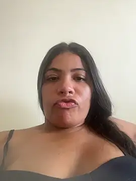 Snapshot of Indiafogosa23 chatting on July 12, 12:50 pm Indiafogosa23 online show from July 12, 12:50 pm