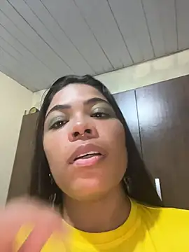 Snapshot of Indiafogosa23 chatting on June 16, 4:18 pm Indiafogosa23 online show from June 16, 4:18 pm