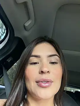 Snapshot of SofiaGomez444 chatting on May 18, 4:56 pm SofiaGomez444 online show from May 18, 4:56 pm