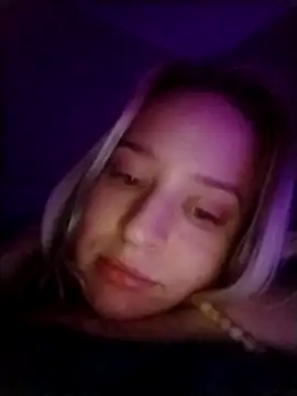 Snapshot of Mila_weed chatting on March 2, 8:27 pm Mila weed online show from March 2, 8:27 pm