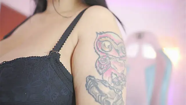 Valery Belmort online show from January 14, 12:20 pm