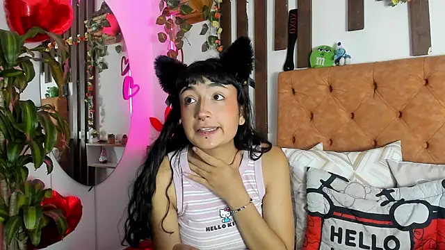 MeowMota  online show from March 4, 7:10 pm