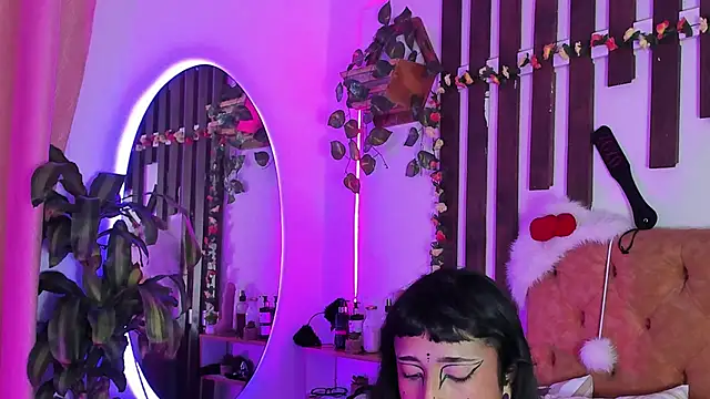 MeowMota  online show from February 7, 6:05 pm