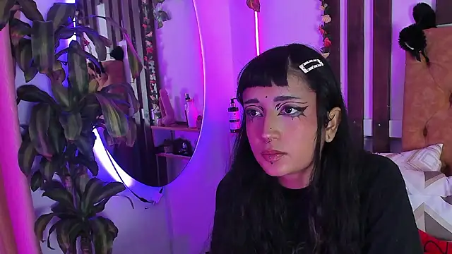 MeowMota  online show from February 8, 6:05 pm