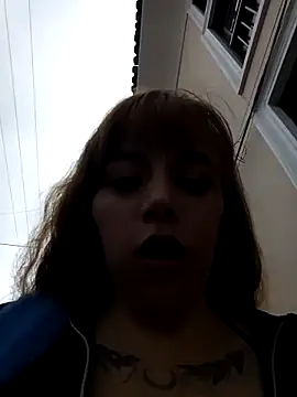 ISABELLA-01  online show from April 16, 6:52 pm