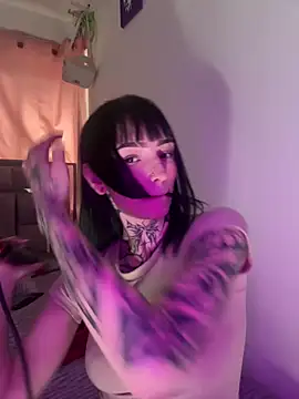 dulce-katt online show from February 27, 9:47 pm