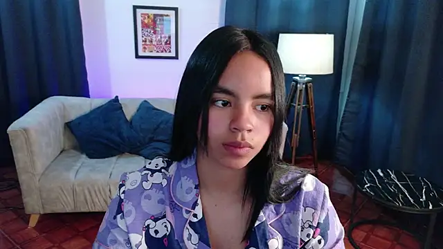 SofiaMante  online show from April 12, 11:19 pm