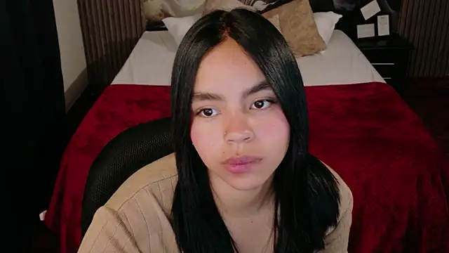 SofiaMante  online show from February 11, 9:47 pm