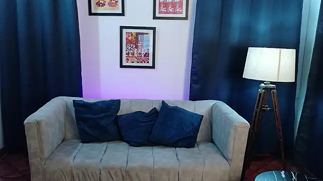 SofiaMante  online show from May 10, 10:52 am