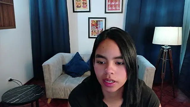 SofiaMante  online show from May 27, 1:04 am