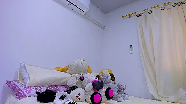 vennuss19 online show from March 3, 9:00 pm