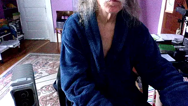 LickYourYoni online show from April 18, 2:52 pm