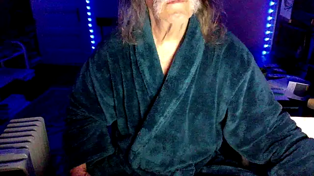 LickYourYoni online show from April 4, 12:56 pm