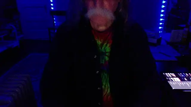 LickYourYoni online show from March 16, 4:42 am