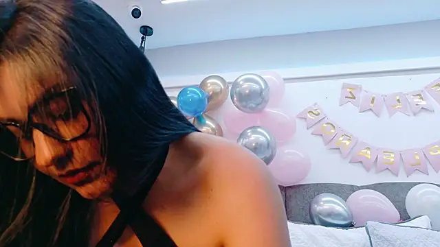 AlmaRose  online show from March 28, 12:28 pm