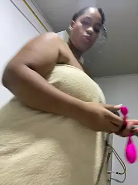 NataliaMillers online show from March 28, 4:46 am