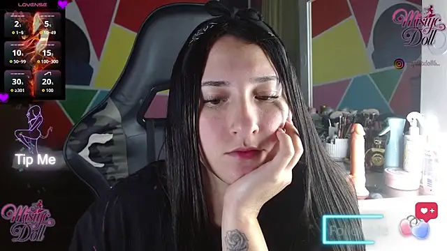 Mysticdooll69 online show from January 11, 4:41 am