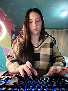 Mysticdooll69 online show from April 7, 4:20 pm