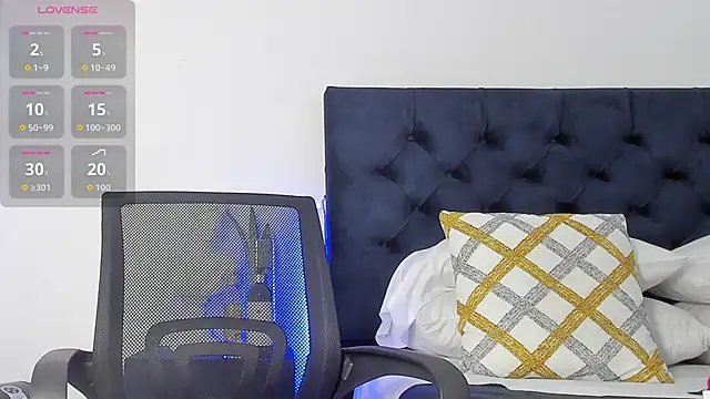 Marcus Moreno online show from January 17, 10:02 pm