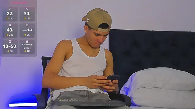 Marcus Moreno online show from January 13, 11:41 pm