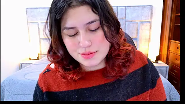 azul veraa online show from February 11, 12:27 pm