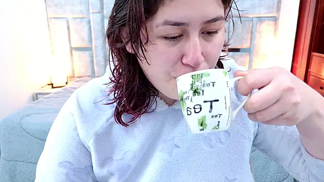 azul veraa online show from February 25, 12:16 pm