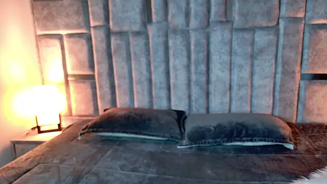 azul veraa online show from March 3, 12:23 pm