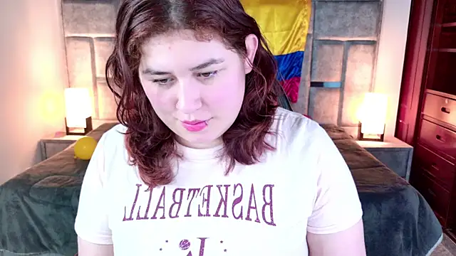 azul veraa online show from July 7, 12:20 pm