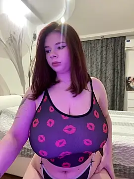 roze rists online show from March 4, 8:49 pm