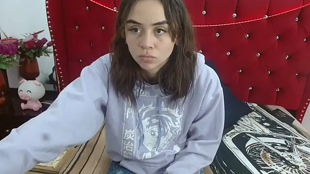 sofiaspring online show from April 22, 3:41 pm