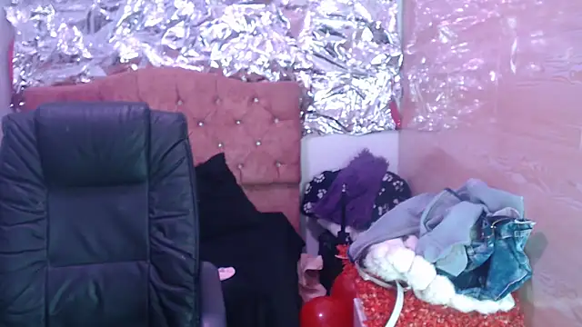 sofiaspring online show from February 17, 7:55 pm