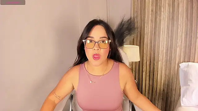 FireDollx online show from April 3, 12:11 pm