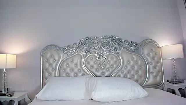 KatheOlson online show from March 20, 8:21 pm