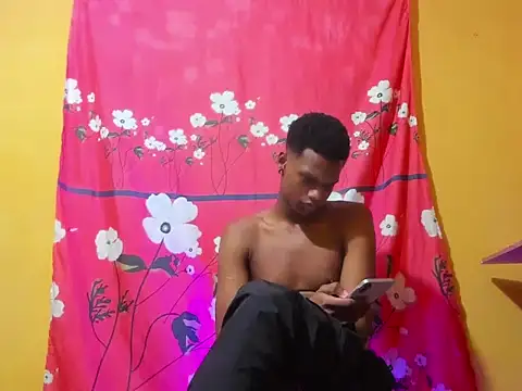 aunstin mohamme online show from February 7, 7:49 am