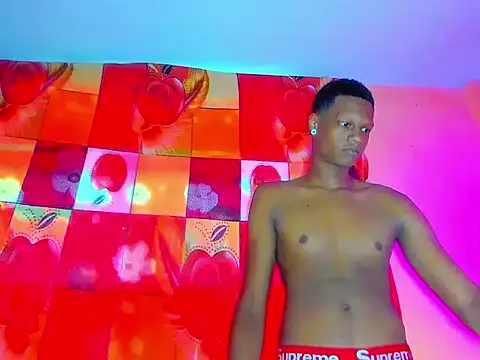 aunstin mohamme online show from April 5, 8:26 pm