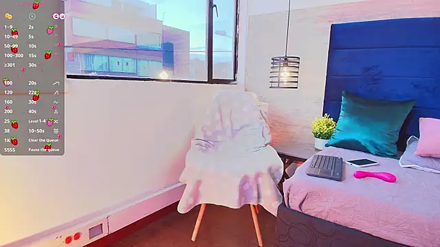 Ellie-Alves online show from January 9, 12:34 pm