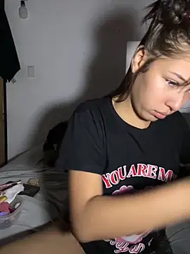 Kitty20205 online show from February 9, 10:19 pm