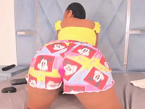 sweetdesireasm online show from January 11, 8:05 pm