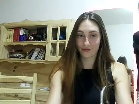 Snapshot of Noracherry chatting on February 23, 11:05 pm Noracherry online show from February 23, 11:05 pm