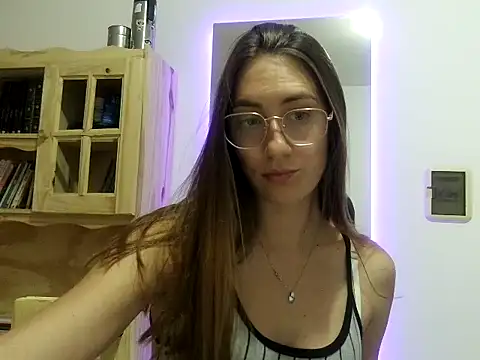 Snapshot of Noracherry chatting on February 26, 6:30 pm Noracherry online show from February 26, 6:30 pm