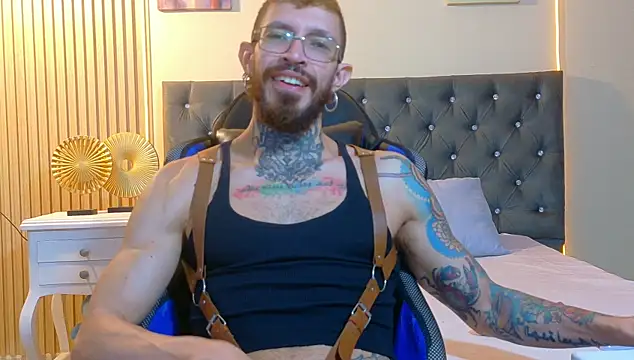 Snapshot of Simon_Rz chatting on June 24, 12:15 pm Simon Rz online show from June 24, 12:15 pm