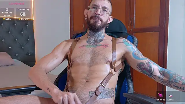 Snapshot of Simon_Rz chatting on July 8, 12:06 pm Simon Rz online show from July 8, 12:06 pm