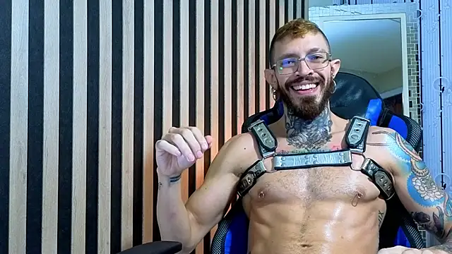 Snapshot of Simon_Rz chatting on June 10, 12:06 pm Simon Rz online show from June 10, 12:06 pm