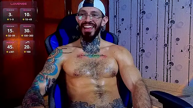 Snapshot of Simon_Rz chatting on April 18, 12:18 pm Simon Rz online show from April 18, 12:18 pm